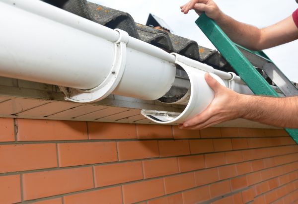 Gutter Maintenance in Idaho Falls